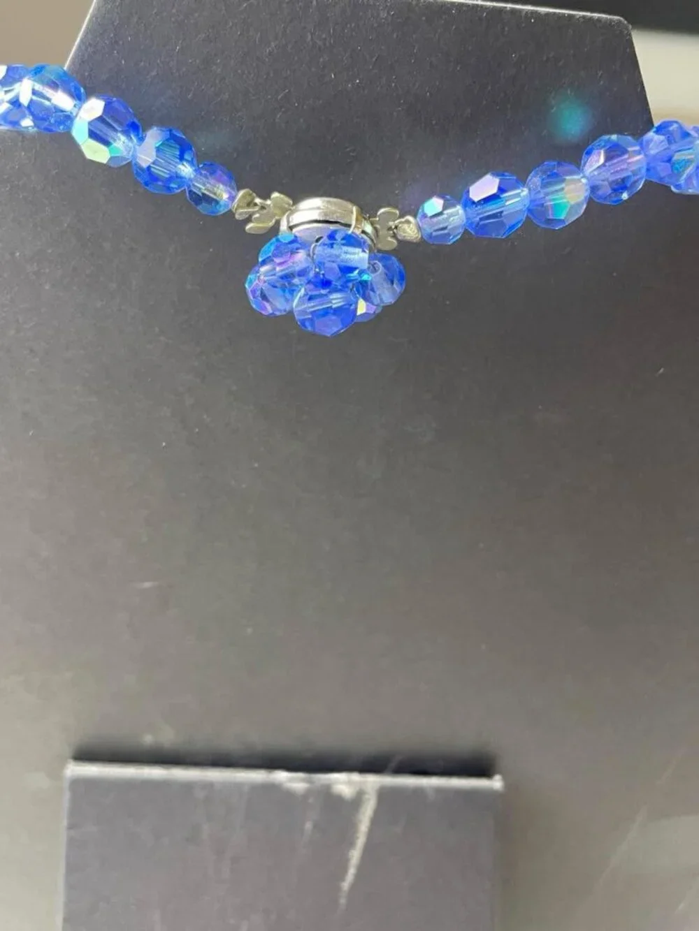 VTG Sparkling Blue Faceted Crystal Glass Beads Long Necklace Decorative Clasp